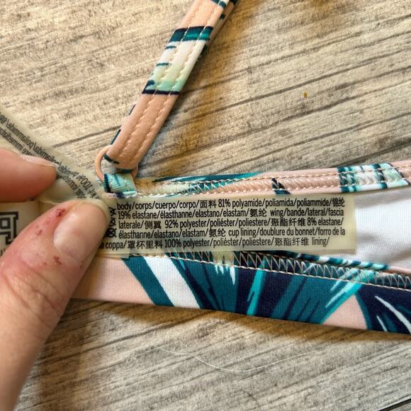 Victoria’s Secret pink teal palm tree bikini sz S/XS ruffle shoulder swimsuit - Picture 6 of 8